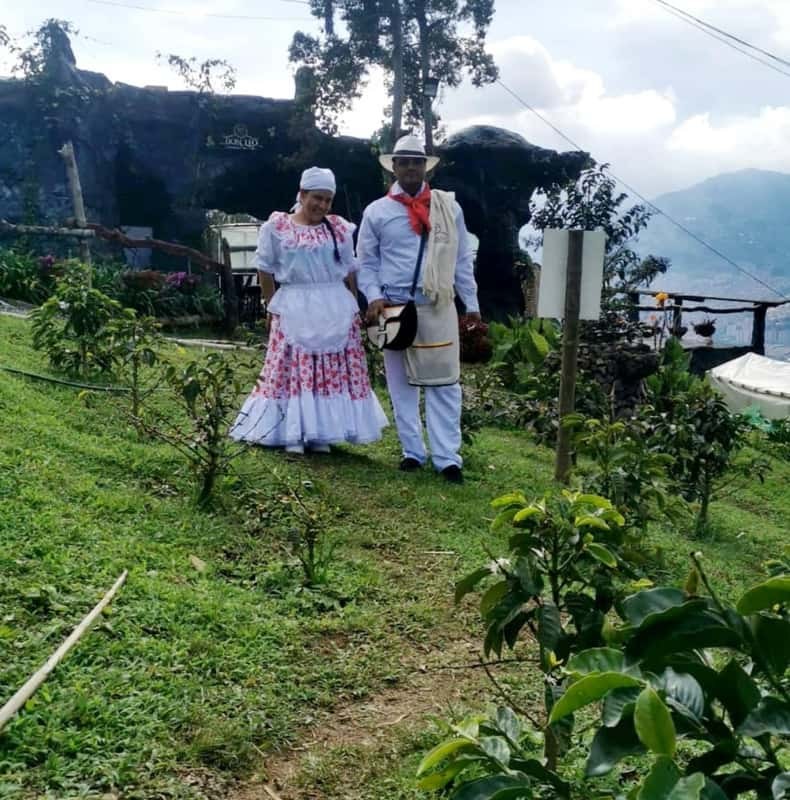 Medellin: Coffee Tour and Wellness Spa